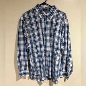 Men’s XL blue plaid IZOD button down dress shirt